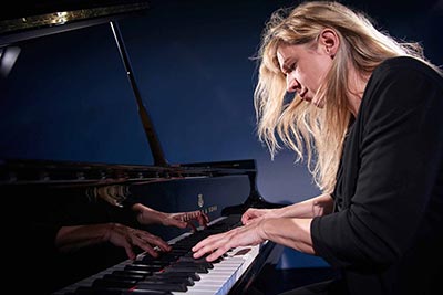Ragna Schirmer; Foto: Maike Helbig